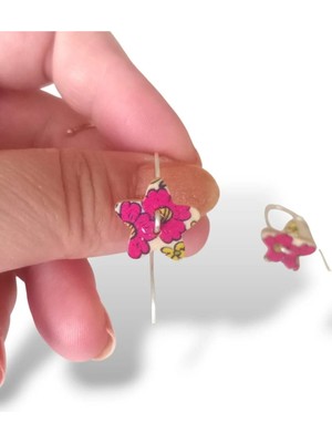 Tokuşka Ahşap Yıldız Şekilli Pembe Çiçek Baskılı Düğme Sallantılı Küpe