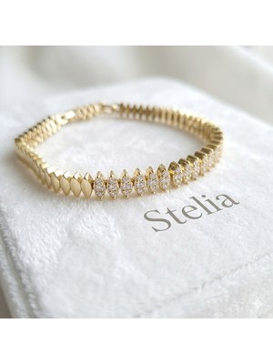Stelia Bileklik - Gold Kaplama Zirkon Taşlı Arpa Model Kadın Bileklik