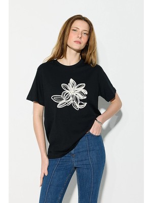 Gusto Boncuk Işlemeli Nakışlı Pamuk T-Shirt - Siyah