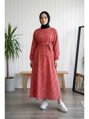 BBS Kadın Kırmızı Çiçek Desenli Beli Lastikli Uzun Elbise - 130 cm Maxi Boy Kuşaklı Elbise