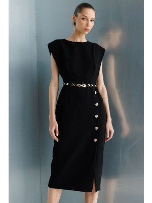 Moda İlgi Moda Ilgi Kadın Beli Metal Görselli Düğme Detaylı Midi Boy Elbise 0086 Siyah