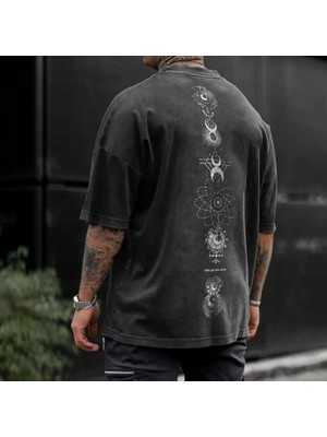 Divin Unisex Cool Game Up Graphic Streetwear T-Shirt