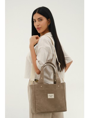 Mute Bag Gold Zımba Detaylı Cookie / Kahve Mumlu Kanvas & Gold Zımba Detaylı Askısı (En:28 Boy:25)