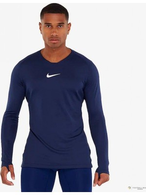 Nike AV2609-410 Erkek T-Shirt Lacivert Uzun Kollu Nefes Alabilir Kumaş Şık Tasarım