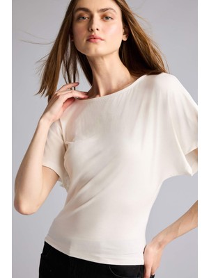 DeFacto Loose Fit Kayık Yaka Kısa Kollu Tişört H5191AX26SM