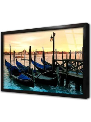 Teknocan Tablosan Denizde Gondollar Çerçeveli Cam Tablo 30X40 cm CA01051