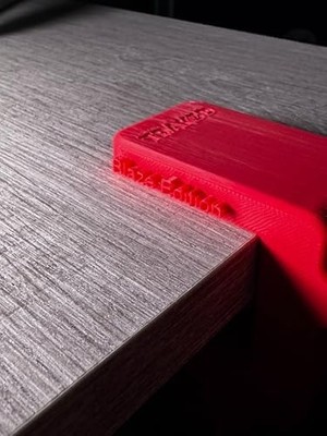 Teknocan Premium Kırmızı Asılabilir Masa Kenarı Kulaklık Standı – Blaze Edition V5 | Kaydırmaz Keçeli, Ergonomik ve Sağlam