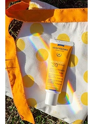 Teknocan Isıs Pharma Uveblock Spf 30 Dry 40ML