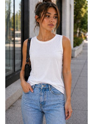 Hayalet Kadın Bisiklet Yaka Kolsuz Basic T-Shirt – Fit Premium Bluz