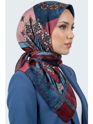 Hadiora Kadın Mavi Etnik Desenli Dikişli Yazma