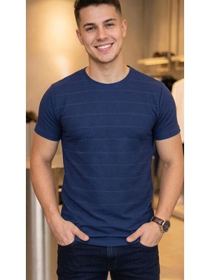 regata Çizgi Desenli Bisiklet Yaka Regular Fit Örme Ince Triko Erkek T-Shirt
