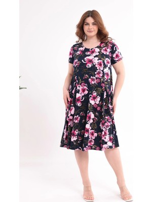 Madwilo Kadın Lacivert Pembe Floral Desen Cepli Salaş 42-54 Uyumlu Standart Beden Esnek Elbise