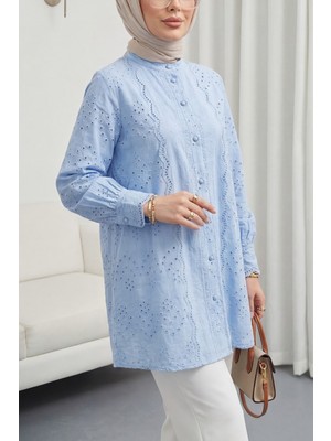 Moda Morfo Yakası Ve Kolu Dantelli Top Düğmeli Astarlı Gömlek  -Mavi