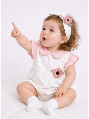 Ozz Baby %100 Pamuk Bahar Çiçeklei Temalı Bandana Çorap ve Fırfırlı Bebe Yakalı  Elişi Motifli Şort (0-3 AY/6-9AY/6-9AY )