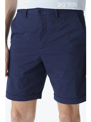 Lacoste Men's Slim Fit Bermuda Shorts Erkek Dar Kesim Bermuda Şort Lacivert