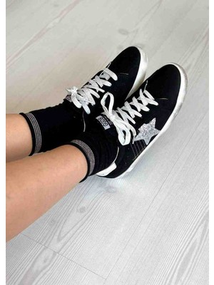 Golden Goose Siyah Süet Yıldız Detaylı Kadın Sneaker