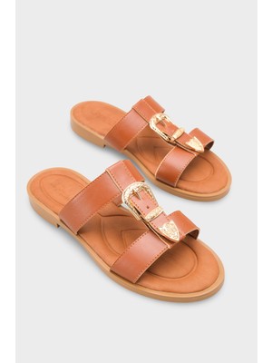 Capone Outfitters Brynn Metal Tokalı Düz Topuklu Kadın Terlik