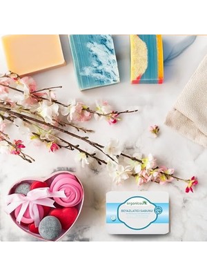 Bliss Store Doğal Cilt Beyazlatıcı Sabun 140 gr x 2 Adet Tüm Cilt Tipleri Için B ve E Vitaminli