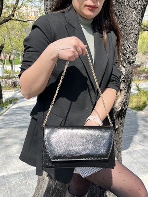 Butik Olea Edge Mini Zincir Askılı Portföy Kadın Çantası