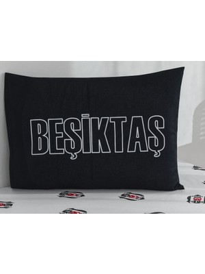 Taç  Zorluteks Out Beşiktaş Bjk Desenli % 100 Pamuk Kumaş 2 Adet Yastık Kılıfı 50X70 cm