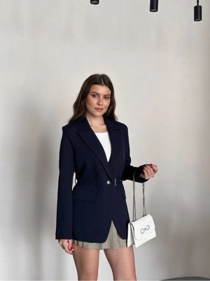 Vess Moda Kemer Tasarımlı Düğme Detaylı Blazer Ceket