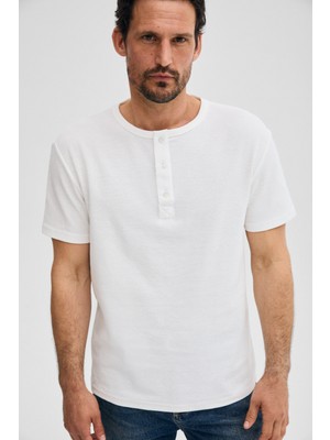 Grimelange Calpen %100 Organik Pamuklu Yakası Düğmeli Regular Fit Ekru T-Shirt