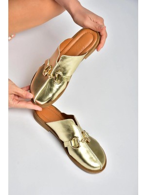 Fox Shoes U944150403 Altın Hakiki Deri Önü Kapalı Kadın Terlik