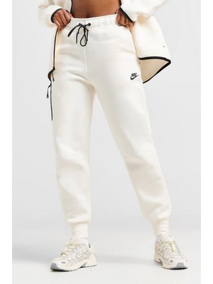 Nike Tech Fleece Jogger Kadın Spor Eşofman Altı