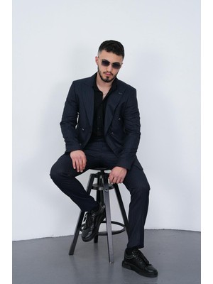 Dupont Slim Fit Erkek Sivri Yaka Çizgili Kruvaze Takım Elbise