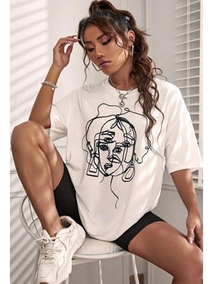 Nigrum Pardus Nıgrum Pardus Yeni Sezon Silüet Baskılı %100 Pamuk Kadın Büyük Beden T-Shirt