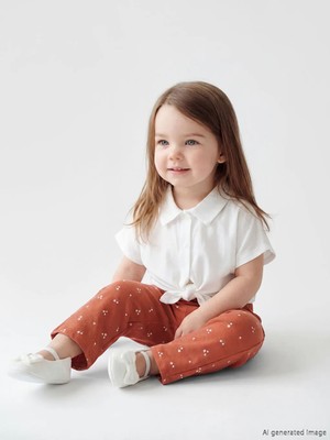 LC Waikiki Kırmızı Çiçekli Kız Bebek Gabardin Pantolon