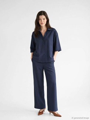 LC Waikiki Lacivert Oversize Kadın Gömlek