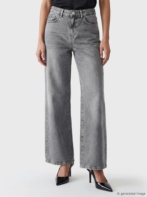 LC Waikiki Gri Yüksek Bel Wideleg Kadın Jean Pantolon