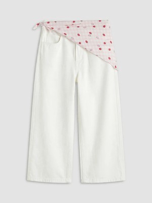 LC Waikiki Beyaz Çilek Nakışlı Kız Çocuk Jean Bermuda ve Bandana
