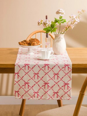 LC Waikiki Kırmızı Fiyonk Baskılı Runner 45X150 cm