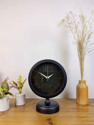 TeknoKapsül Siyah Metal Spor Masa Saati 25×20 cm