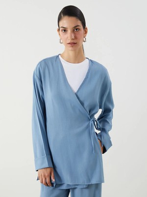 LC Waikiki Lcw Modest Mavi Kruvaze Yaka Keten Karışımlı Kadın Kimono
