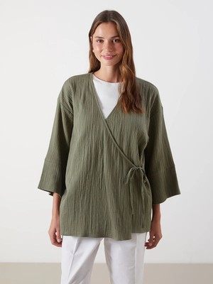 LC Waikiki Lcw Vision Haki Kruvaze Yaka Dokulu Kadın Kimono