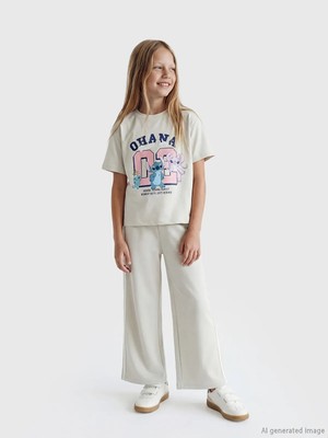 LC Waikiki Lcw Kids Gri Stitch ve Angel Baskılı Kız Çocuk Tişört ve Eşofman Altı