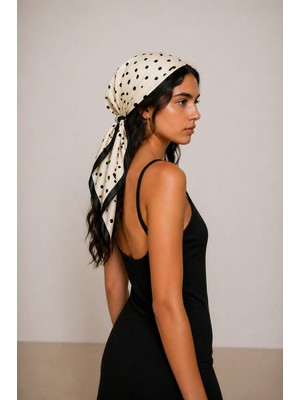 Nazzain Siyah Beyaz Fular Bandana