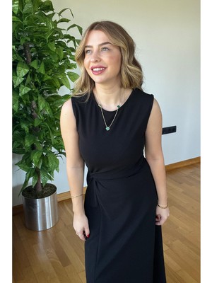 Kadın Bisiklet Yaka Kolsuz Büküm Düğüm Detaylı Slim Fit Midi Krep Elbise Günlük Şık Yazlık Esnek Kumaş Bel Vurgulu Ofis Casual Diz Altı Uzun Elbise Picco Boutique