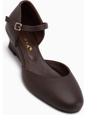 Limoya Elize Hakiki Deri Kahve Önü Kapalı Kadın Topuklu Ayakkabı
