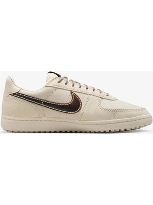 Nike Field General