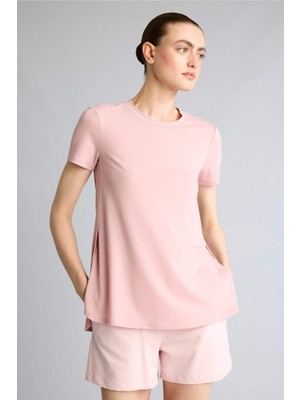 DeFacto Long Fit Bisiklet Yaka Sporcu Kısa Kollu Tişört G0779AX26SP