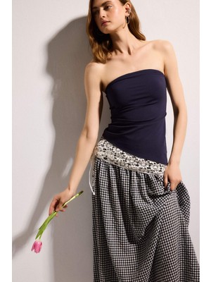 DeFacto Slim Fit Straplez Kırışık Dokulu Bluz H3996AX26SM