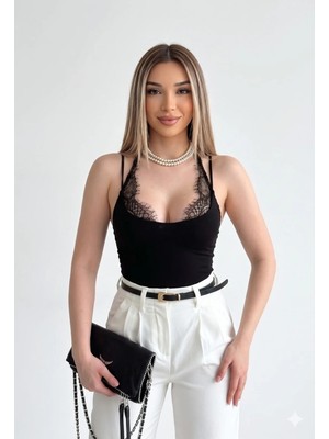 Shine & Style Dantel Detaylı Askılı Bodysuit Siyah