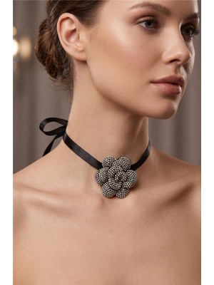 Petek Aksesuar Parlak Taşlı Çiçek Choker Kolye