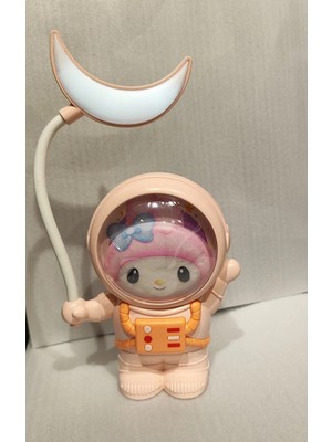 Ada Çanta Kırtasiye Figürlü Astronot Model Şarjlı Masa/gece Lambası BG566677