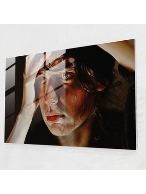 Popcas Derin Düşüncelere Dalan Figür Temalı Cam Duvar Tablosu - Caravaggio Tarzı Modern Sanat