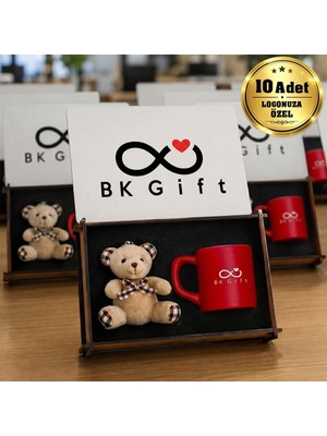 BK Gift Logonuza Özel 10 Adet Kutulu Kırmızı Renk Fincan ve Ayıcık Anahtarlık Seti – Ahşap Kutulu Kurumsal Hediye Seti